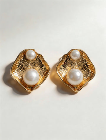 Bloom Pearl Earrings